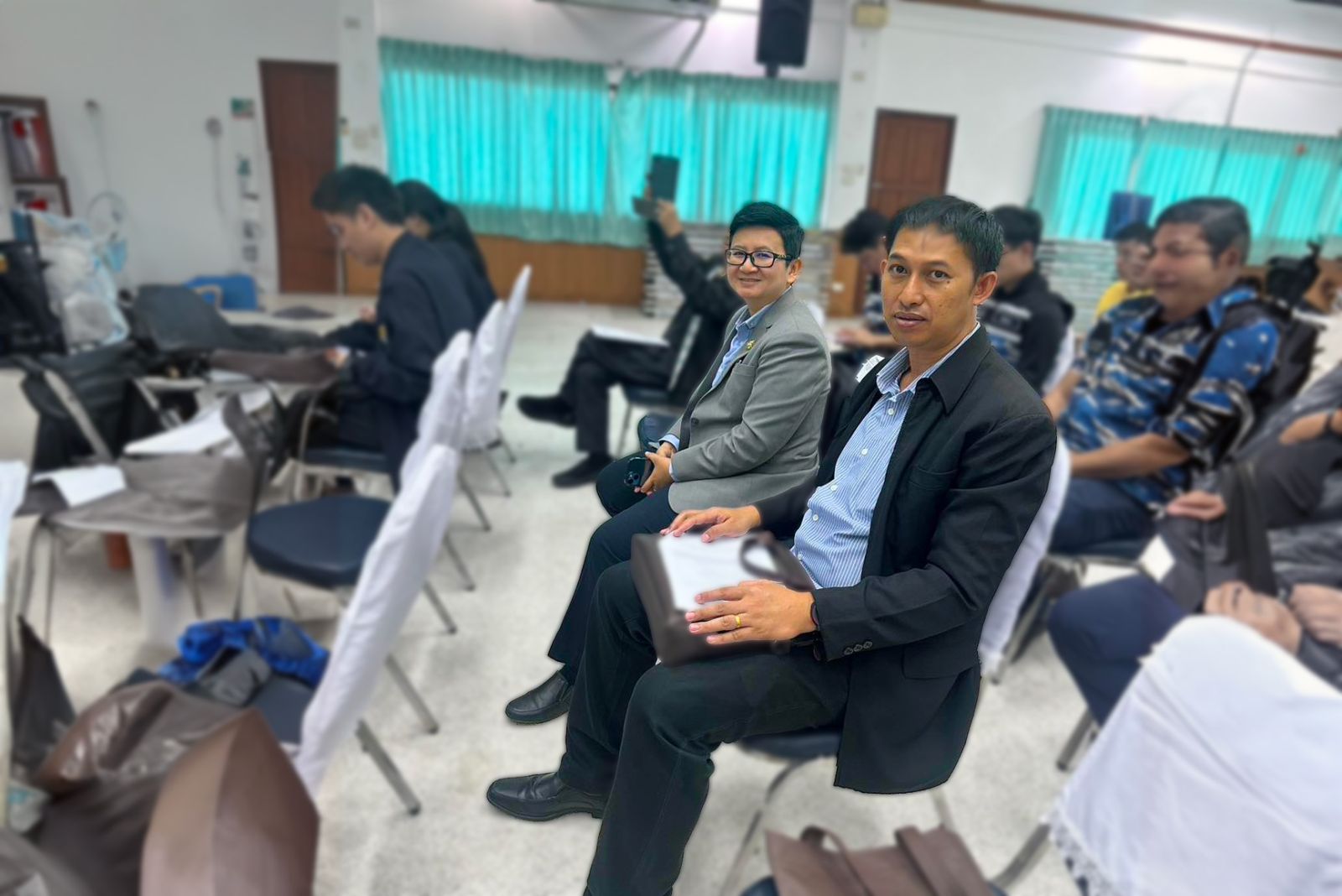 สศท.6 ร่วมประชุมการรับฟังความคิดเห็น ต่อการจัดทำ (ร่าง) มาตรการส่งเสริมการใช้ที่ดินที่ถูกทิ้งร้างให้เกิดประโยชน์สูงสุด เหมาะสมกับศักยภาพและสมรรถนะ ตามหลักการพัฒนาที่ยั่งยืน พื้นที่จังหวัดชลบุรี