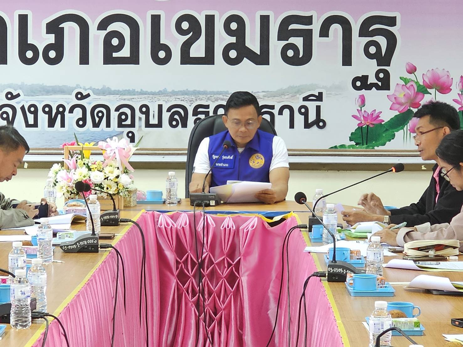 สศท.11 เข้าร่วมการประชุมคณะทำงานโครงการขับเคลื่อนการเกษตรระดับหมู่บ้านสู่การผลิตสินค้าเกษตรมูลค่าสูง จังหวัดอุบลราชธานี ครั้งที่ 1/2568