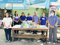 ROAE2 organizes volunteer activities, donating items and money to the Wang Thong Homeless Shelter